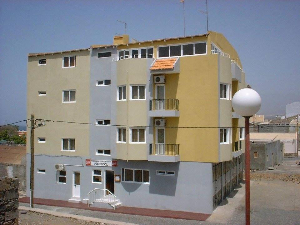 Residencial Por Do Sol Hotell Porto Novo Exteriör bild